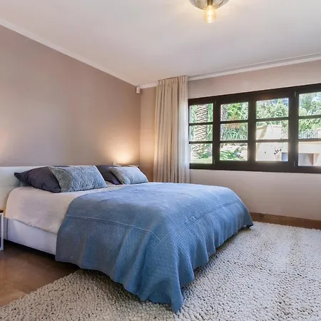 Escuela With Private Pool בית נופש